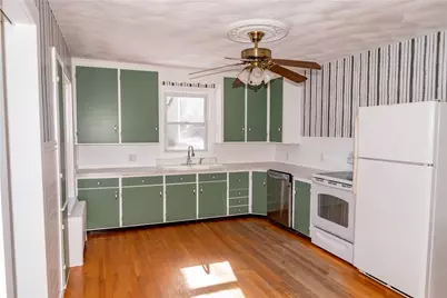 622 Whipple Avenue, Burrillville, RI 02858 - Photo 21