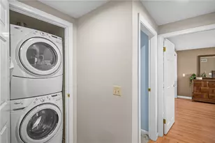 25 Janet Dr, Cranston, RI 02921 - Photo 31