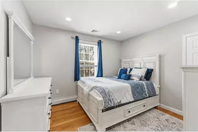 18 Anama Avenue, East Providence, RI 02916 - Photo 17