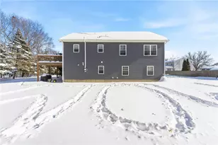 18 Anama Ave, East Providence, RI 02916 - Photo 45