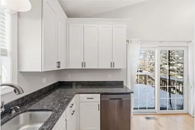 18 Anama Avenue, East Providence, RI 02916 - Photo 11