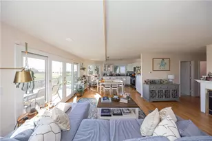 7 Elgin St, Warwick, RI 02889 - Photo 13