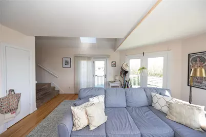 7 Elgin Street, Warwick, RI 02889 - Photo 11