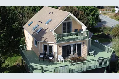 7 Elgin Street, Warwick, RI 02889 - Photo 3