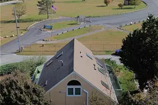 7 Elgin St, Warwick, RI 02889 - Photo 9