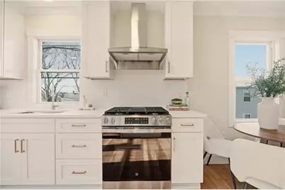 85 Bayview Avenue #1, Bristol, RI 02809 - Photo 5