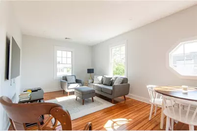 34 Harrison Avenue, Newport, RI 02840 - Photo 5