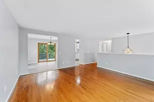 325 Northup St, Cranston, RI 02905 - Photo 7