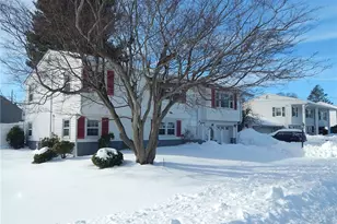 129 Vallette St, Cranston, RI 02920 - Photo 3
