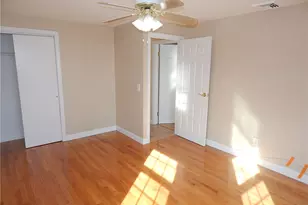 129 Vallette St, Cranston, RI 02920 - Photo 17