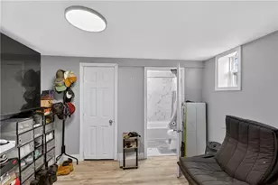 273 Montgomery Ave, Providence, RI 02905 - Photo 29