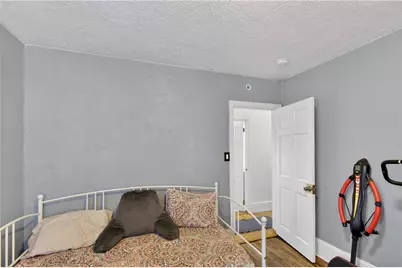 273 Montgomery Avenue, Providence, RI 02905 - Photo 39