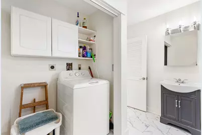 31 Washington Street, Warren, RI 02885 - Photo 13