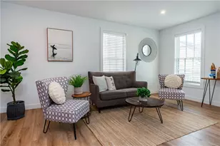 32 Exchange St, East Greenwich, RI 02818 - Photo 13