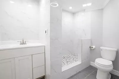 587 Central Avenue, Johnston, RI 02919 - Photo 13