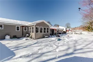 10 Smithfield Dr, Middletown, RI 02842 - Photo 41