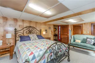 10 Smithfield Dr, Middletown, RI 02842 - Photo 37