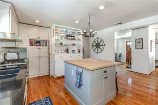 10 Smithfield Dr, Middletown, RI 02842 - Photo 11