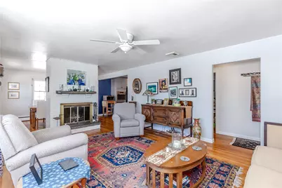 10 Smithfield Drive, Middletown, RI 02842 - Photo 5