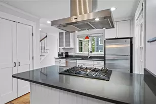 485 Spring St, Newport, RI 02840 - Photo 15