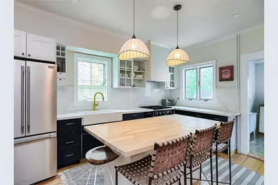 461 Spring Street, Newport, RI 02840 - Photo 5