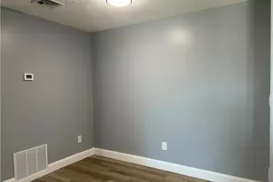 728 Beverage Hill Ave, Pawtucket, RI 02861 - Photo 7