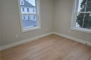 29 Dunford St, Providence, RI 02909 - Photo 7