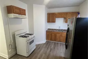 51 Glenham St, Providence, RI 02907 - Photo 3