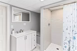 9 Eagle Nest Dr, Lincoln, RI 02865 - Photo 23
