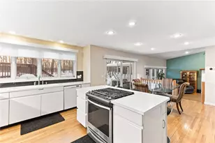 9 Eagle Nest Dr, Lincoln, RI 02865 - Photo 9