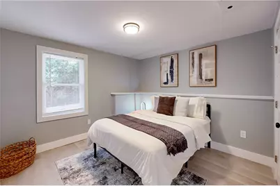 44 Hall Street, Providence, RI 02904 - Photo 27