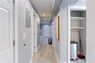 44 Hall St, Providence, RI 02904 - Photo 19