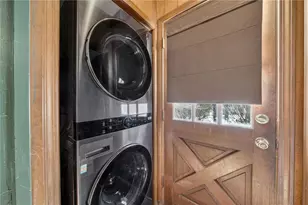 7 Earhart St, Johnston, RI 02919 - Photo 13