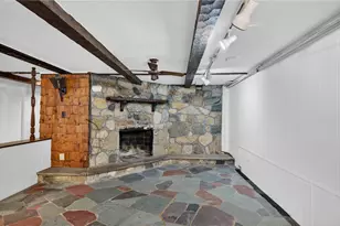 7 Earhart St, Johnston, RI 02919 - Photo 15