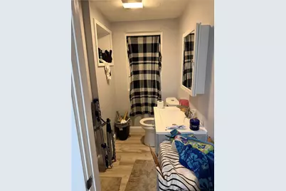 111 Donelson Street, Providence, RI 02908 - Photo 11