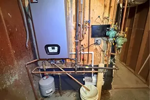 111 Donelson St, Providence, RI 02908 - Photo 21