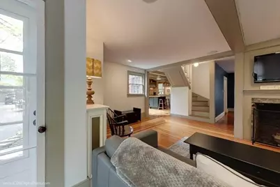 300 Broadway Avenue, Newport, RI 02840 - Photo 7