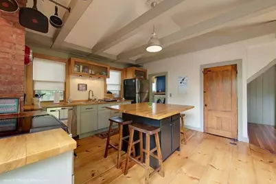 300 Broadway Avenue, Newport, RI 02840 - Photo 11