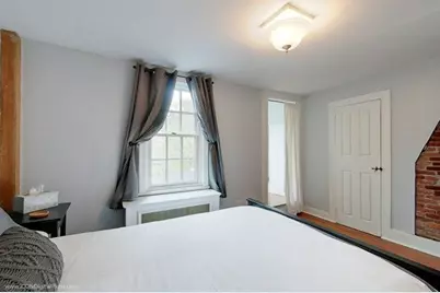 300 Broadway Avenue, Newport, RI 02840 - Photo 23