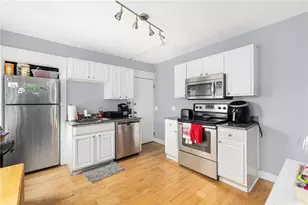 423 Thames St, Newport, RI 02842 - Photo 5