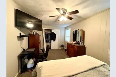 10 Hampshire Street, North Providence, RI 02904 - Photo 17