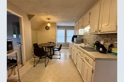 10 Hampshire Street, North Providence, RI 02904 - Photo 15