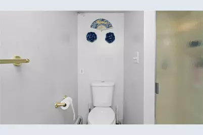 33 Dover Street, Pawtucket, RI 02860 - Photo 27