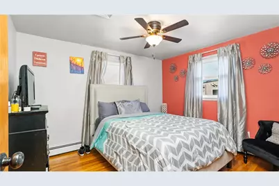 33 Dover Street, Pawtucket, RI 02860 - Photo 11