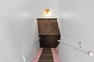 33 Dover St, Pawtucket, RI 02860 - Photo 21