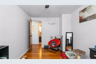 33 Dover Street, Pawtucket, RI 02860 - Photo 9