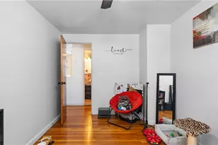 33 Dover St, Pawtucket, RI 02860 - Photo 9