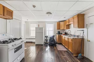 263 Elm St, Woonsocket, RI 02895 - Photo 11