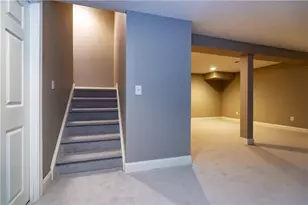 295 Sanctuary Dr, East Greenwich, RI 02818 - Photo 45