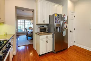 295 Sanctuary Dr, East Greenwich, RI 02818 - Photo 25